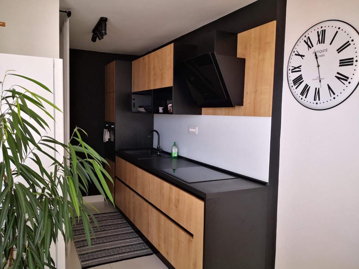 Lelu Luxury With Panoramic Views Apartment Split Exterior photo
